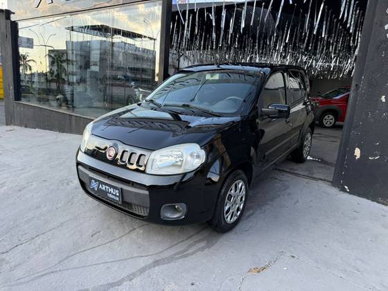 FIAT UNO 1.0 EVO VIVACE 8V FLEX 4P MANUAL